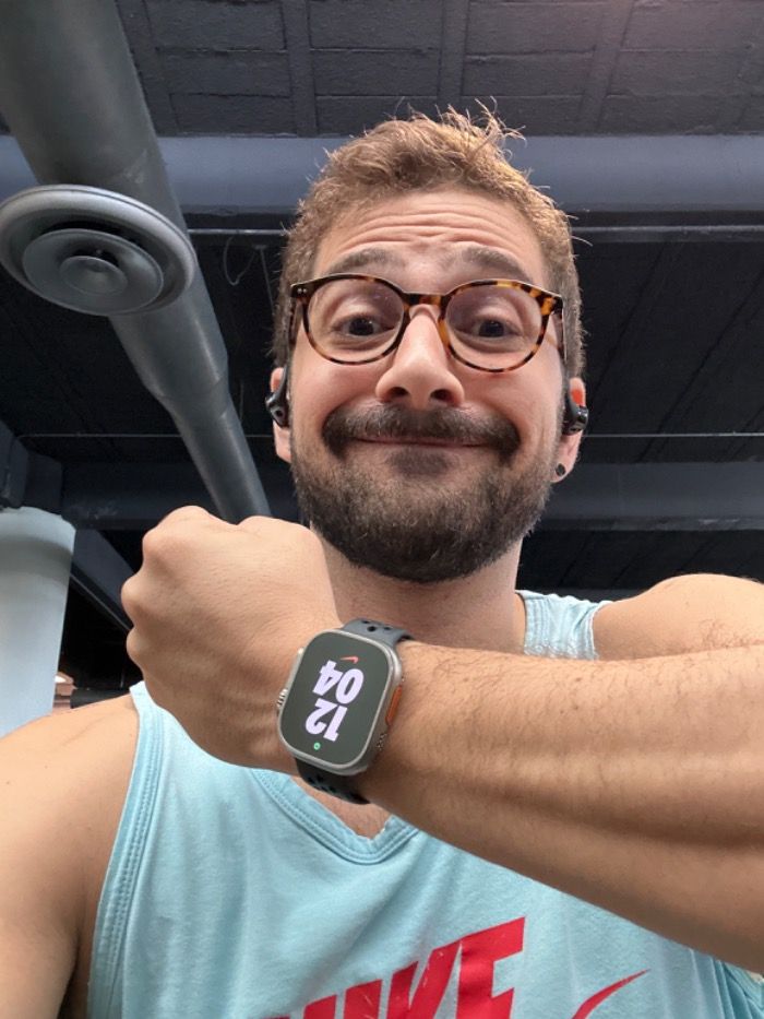 Jose Maria Cabral vende su Apple Watch